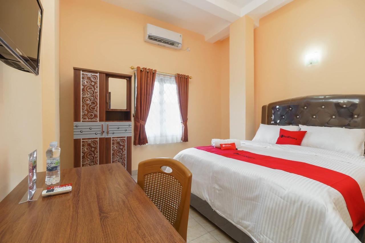 Reddoorz Syariah Near Palembang Square Mall 3 المظهر الخارجي الصورة